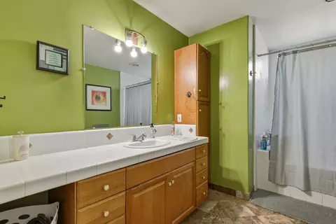 Bath - 1192 Elm Ave, Seaside, CA 93955 photo 2 of 2