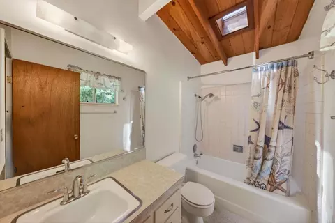 Bath - 205 Farr Ave, Aptos, CA 95003 photo 1 of 2
