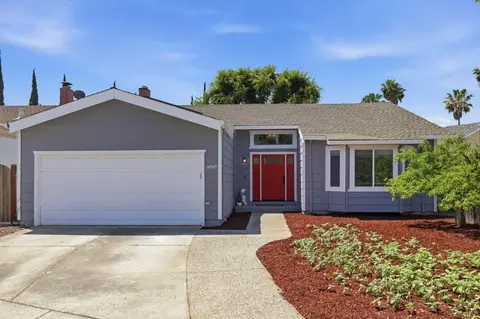 14945 Citation Ct, Morgan Hill, CA 95037