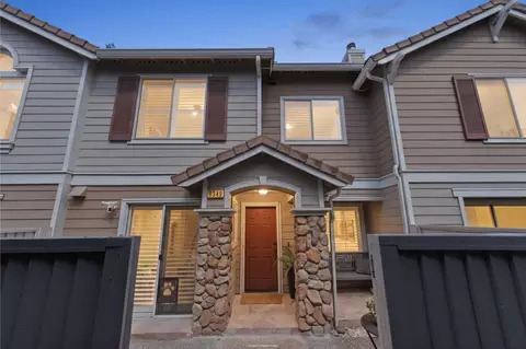 6349 Holly Gillingham Ln, San Jose, CA 95119
