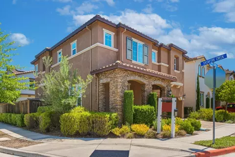 1857 Thyme Crk, San Jose, CA 95120