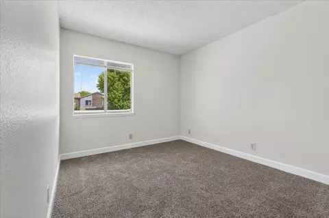 Bedroom - 1619 Cherokee Dr, Salinas, CA 93906 photo 3 of 3