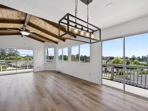Living - 3227 Putter Dr, Soquel, CA 95073 photo 5 of 6