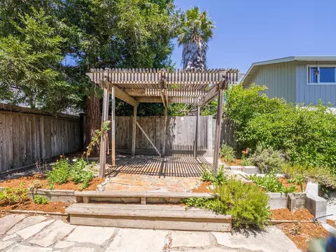 Exterior - 3227 Putter Dr, Soquel, CA 95073 photo 16 of 18