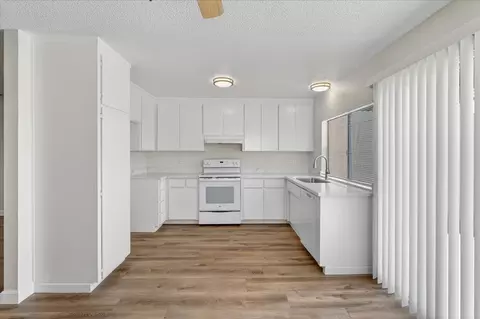 Kitchen - 1627 Cherokee Dr, Salinas, CA 93906 photo 1 of 2