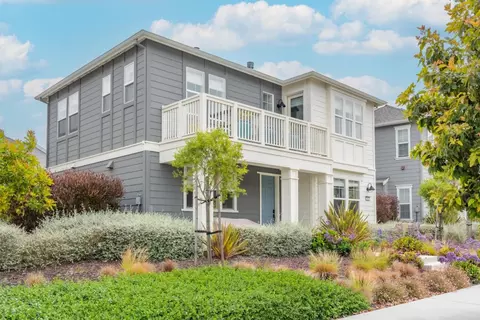 2612 Catwalk Ct, Marina, CA 93933