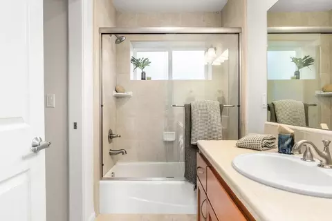 Bath - 160 Mattison Ct, Aptos, CA 95003 photo 8 of 8