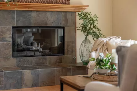 Living - 160 Mattison Ct, Aptos, CA 95003 photo 7 of 10
