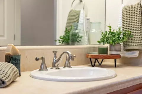 Bath - 160 Mattison Ct, Aptos, CA 95003 photo 7 of 8