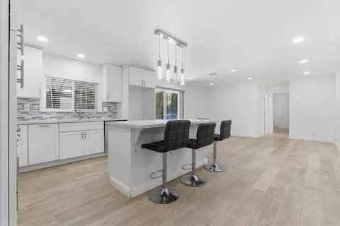 385 Pinefield Rd 385, San Jose, CA 95134