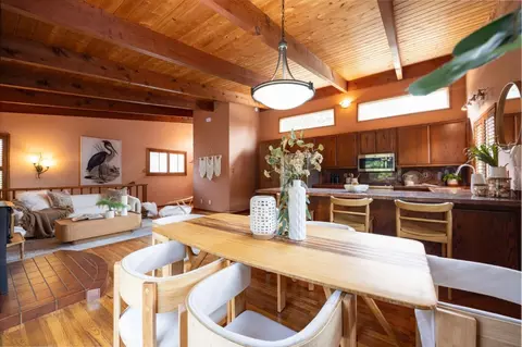 Dining - 731 Lancaster Blvd, Moss Beach, CA 94038 photo 1 of 2