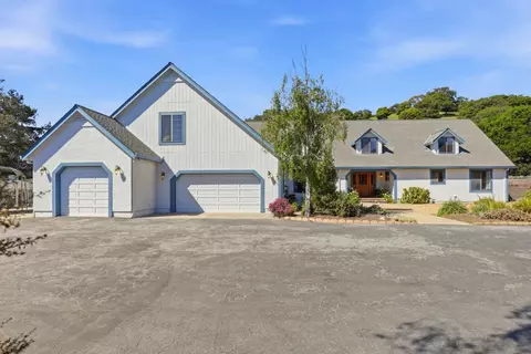 215 Chateau Dr, Aromas, CA 95004