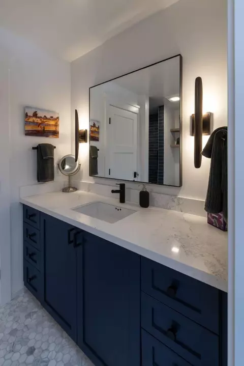 Bath - 850 Park Ave 5c, Capitola, CA 95010 photo 4 of 5