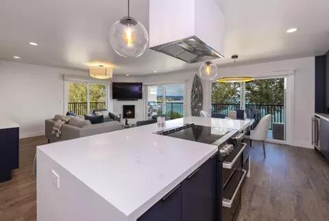 Kitchen - 850 Park Ave 5c, Capitola, CA 95010 photo 1 of 6