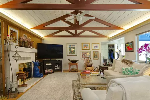 558 Lassen St, Los Altos, CA 94022 photo 8