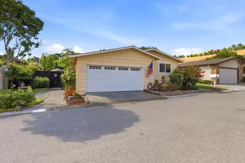 213 Mountain Springs Dr 213, San Jose, CA 95136