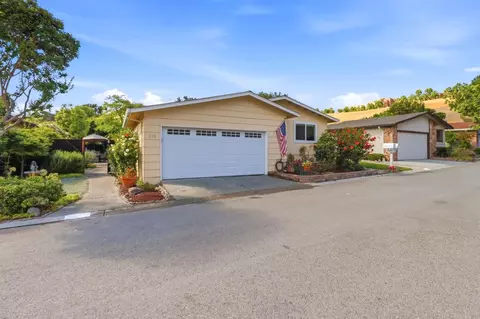 213 Mountain Springs Dr 213, San Jose, CA 95136