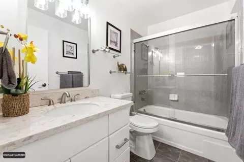 Bath - 1145 Oddstad Blvd, Pacifica, CA 94044 photo 2 of 2
