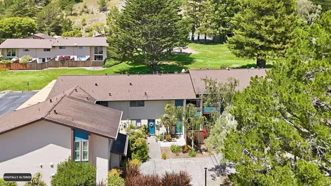 View/Area - 1145 Oddstad Blvd, Pacifica, CA 94044 photo 1 of 10