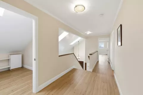 Entry Way - 354 Vallejo St, El Granada, CA 94018 photo 1 of 1