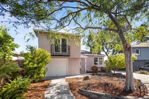 30 Meadow Ln, Redwood City, CA 94063