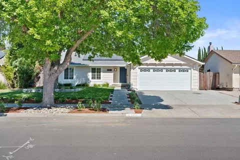 6141 Geronimo Dr, San Jose, CA 95123