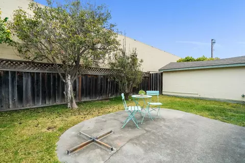 Exterior - 4855 Crystal St, Capitola, CA 95010 photo 3 of 9
