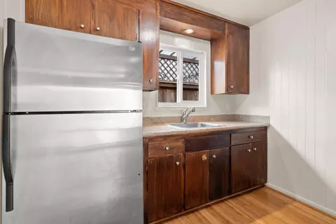 Kitchen - 4855 Crystal St, Capitola, CA 95010 photo 3 of 5