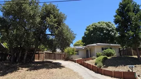 8060 Hihn Rd, Ben Lomond, CA 95005