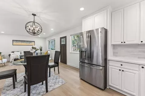 Dining - 363 E Latimer Ave 1, Campbell, CA 95008 photo 3 of 3