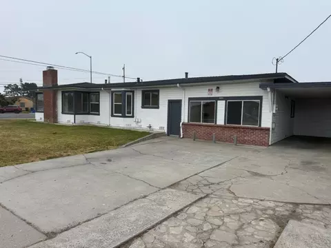 85 Paloma Ave, Salinas, CA 93905