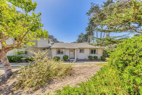141 Cypress Grove Ct, Marina, CA 93933