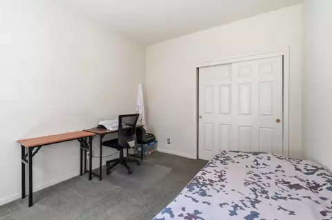 Bedroom - 3712 Bold Ruler Ct, Modesto, CA 95355 photo 4 of 17
