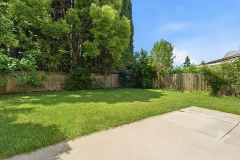 Exterior - 3712 Bold Ruler Ct, Modesto, CA 95355 photo 7 of 10
