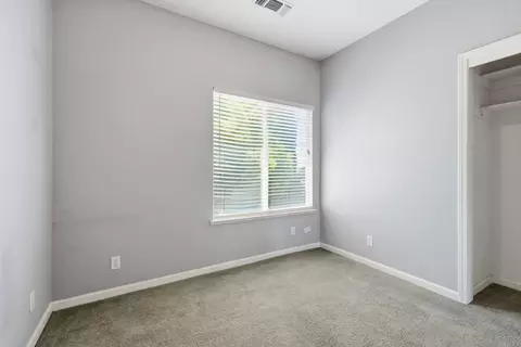 Bedroom - 3712 Bold Ruler Ct, Modesto, CA 95355 photo 11 of 17