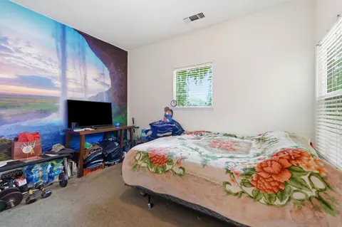 Bedroom - 3712 Bold Ruler Ct, Modesto, CA 95355 photo 8 of 17
