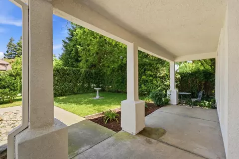 Exterior - 3712 Bold Ruler Ct, Modesto, CA 95355 photo 6 of 10