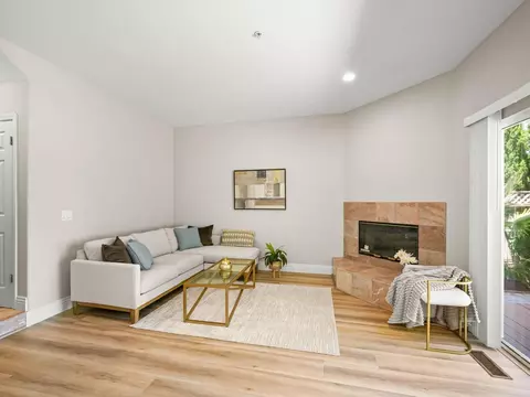 Living - 505 Westside Ave, Sunnyvale, CA 94087 photo 2 of 3