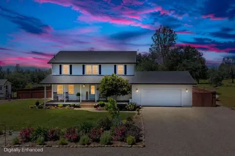 17962 Coyote Ln, Anderson, CA 96007