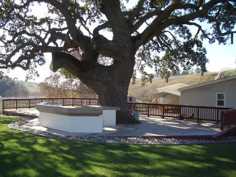 Exterior - 2580 Bridle Path Dr, Gilroy, CA 95020 photo 2 of 5