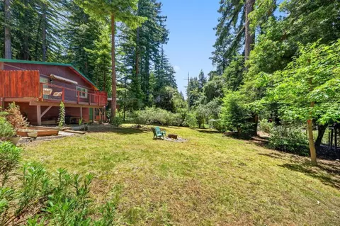 252 Nichols Dr, Santa Cruz, CA 95060