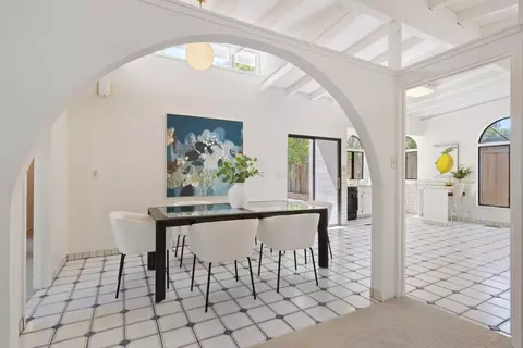 Dining - 217 Diablo Ave, Mountain View, CA 94043 photo 1 of 2