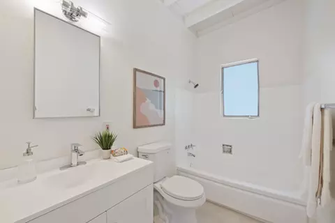 Bath - 217 Diablo Ave, Mountain View, CA 94043 photo 1 of 4