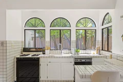 Kitchen - 217 Diablo Ave, Mountain View, CA 94043 photo 2 of 3