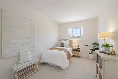Bedroom - 217 Diablo Ave, Mountain View, CA 94043 photo 4 of 5