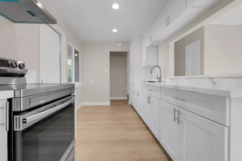 1753 Laine Ave, Santa Clara, CA 95051