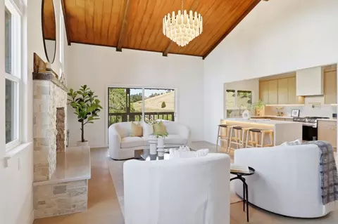 3175 Oak Leaf Ct, Morgan Hill, CA 95037