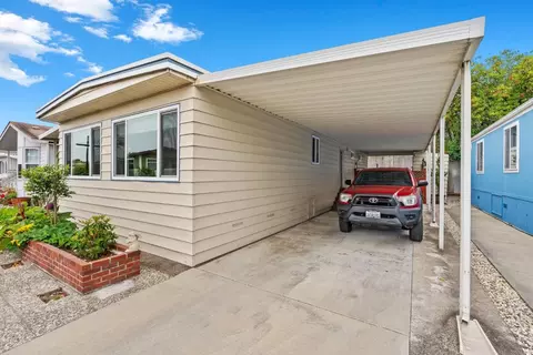Jade St, Capitola, CA 95010 photo 2