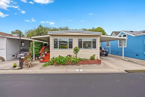 Jade St, Capitola, CA 95010
