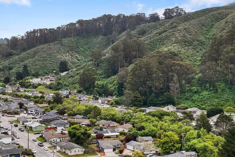 View/Area - 1336 Avila Ct, Pacifica, CA 94044 photo 4 of 13